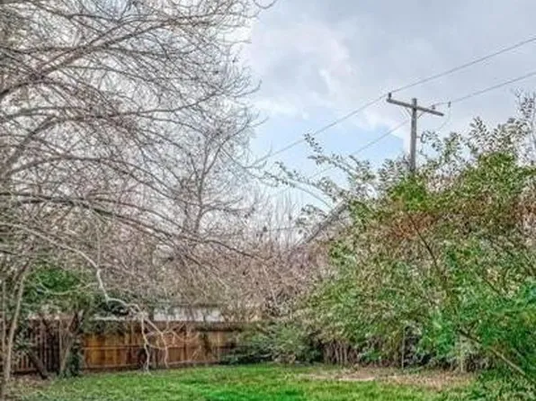 1421B Adkins Rd, Houston, TX 77055