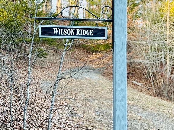 3rd image of 732 Wilson Rdg