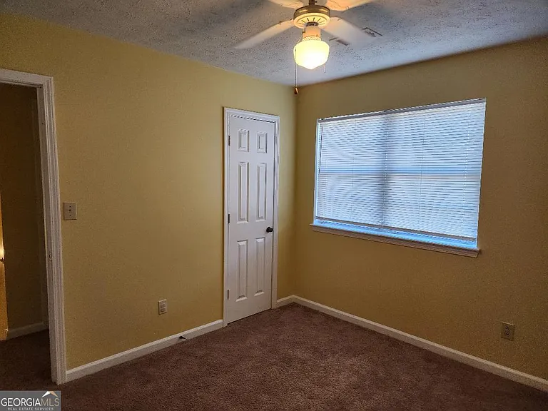 8306 Mountain Pass — Photo 10