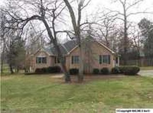 204 Chipmunk Cir, New Market, AL 35761