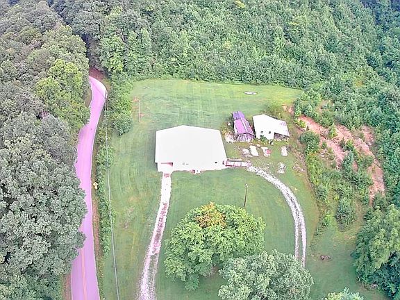 2nd image of 2750 Buffalo Rd