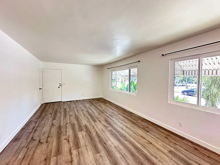 1501 Santa Barbara St #A — Photo 4