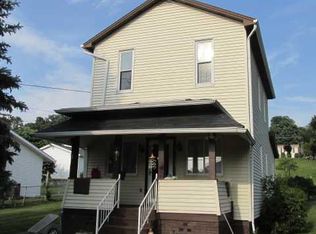 2017 Baldridge Ave, Connellsville, PA