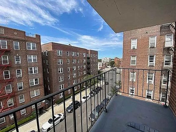 5th image of 111-45 76th Ave #D5