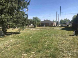 21st, Heyburn, ID 83336