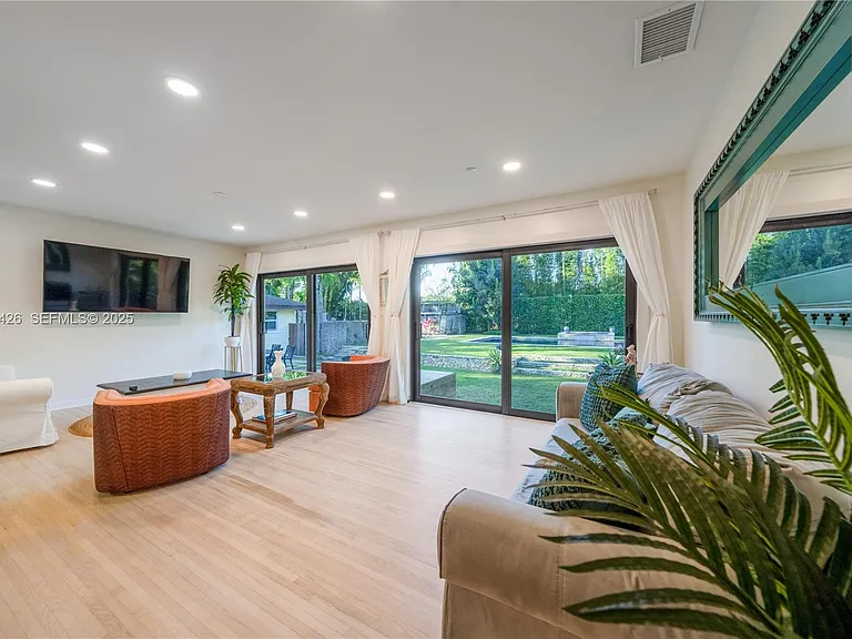 29880 SW 183rd Ct — Photo 10