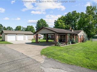 1612 Kanawha Ave, Dunbar, WV 25064