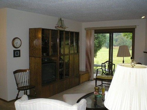 2nd image of 428 Elizabeth Dr