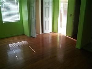 4th image of 336 Jennings Ave