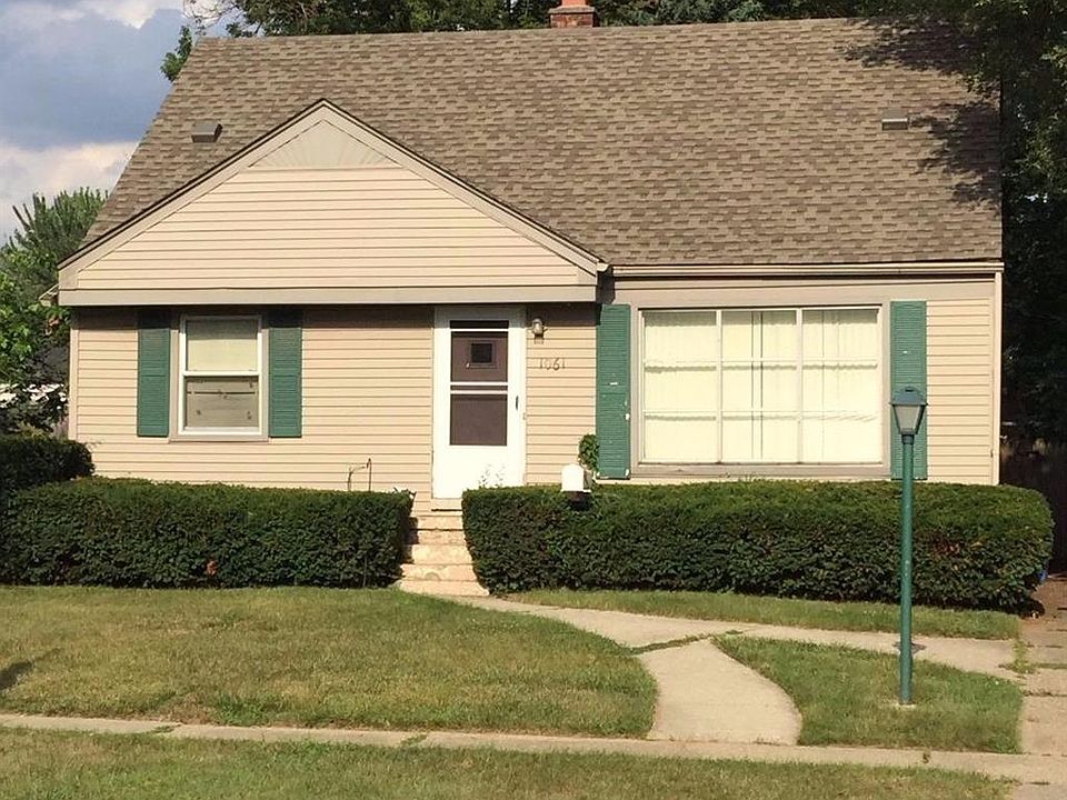 1st image of 1061 Hull Ave