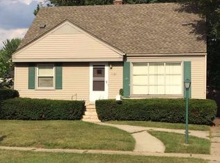 1061 Hull Ave, Ypsilanti, MI
