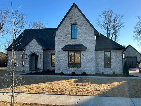 750 Saddleridge Way, Florence, AL 35630