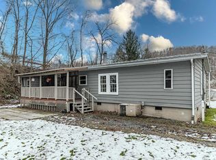 30 Shriver Mine Rd, Morgantown, WV 26501