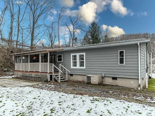 30 Shriver Mine Rd, Morgantown, WV 26501