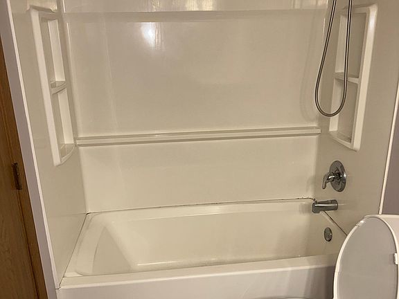 5th image of 5527 S 31st St APT 4