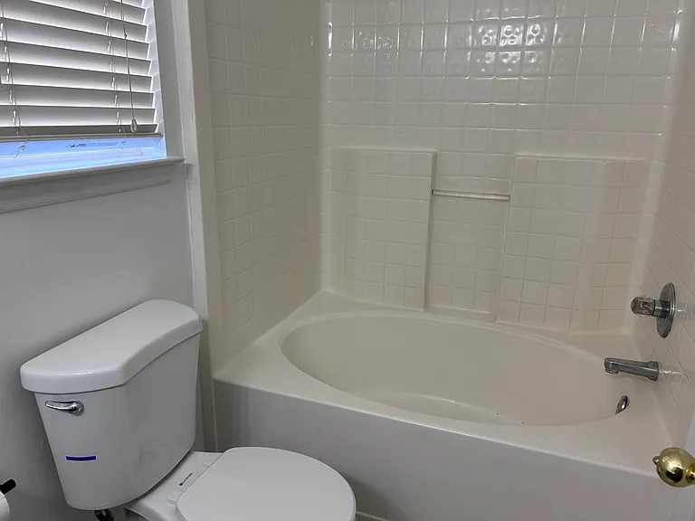 4430 Little Moser Ln — Photo 6