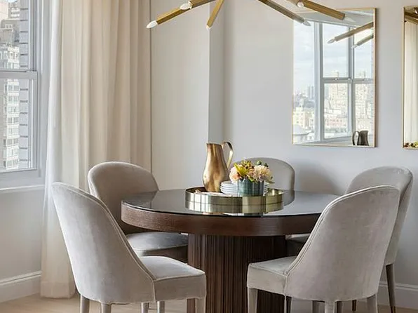 155 W 68th St APT 411, New York, NY 10023