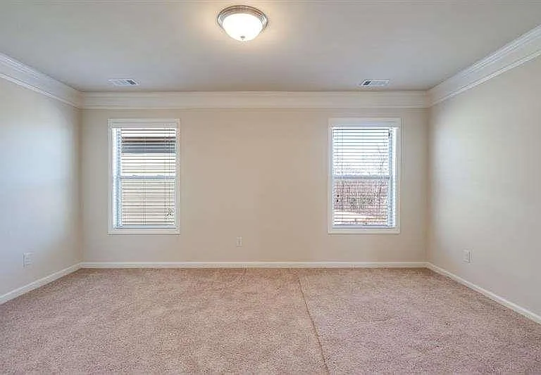 4215 Miramount Overlook — Photo 25