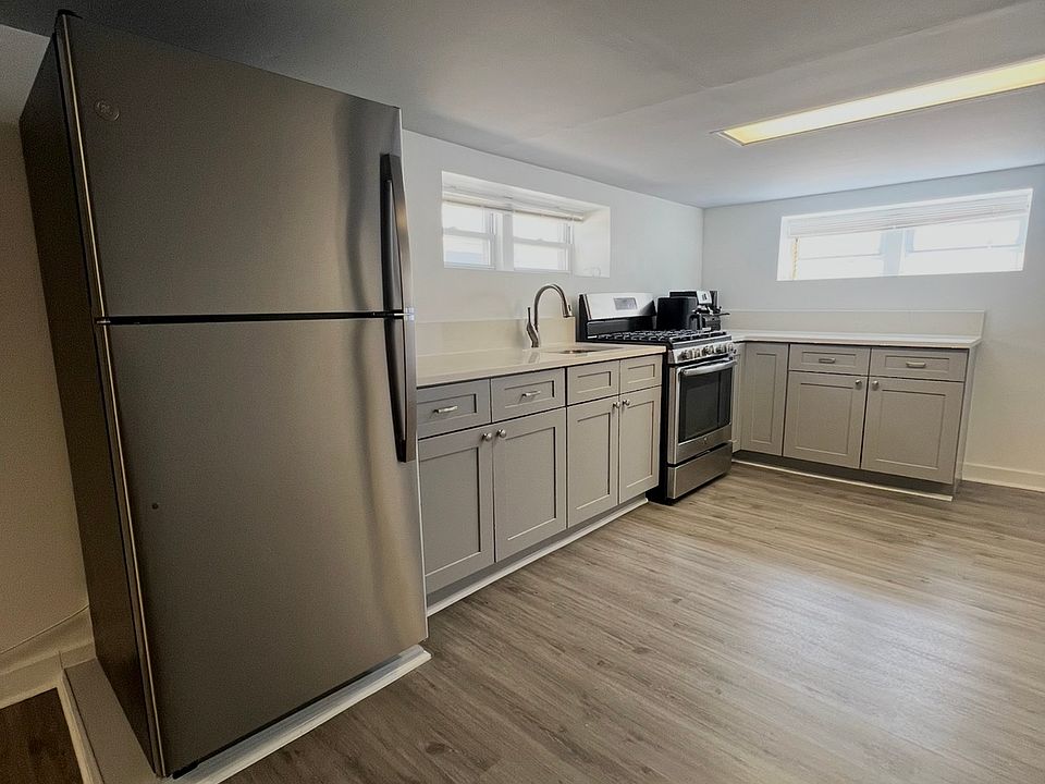 1st image of 1845 Tomlinson Ave Floor 1