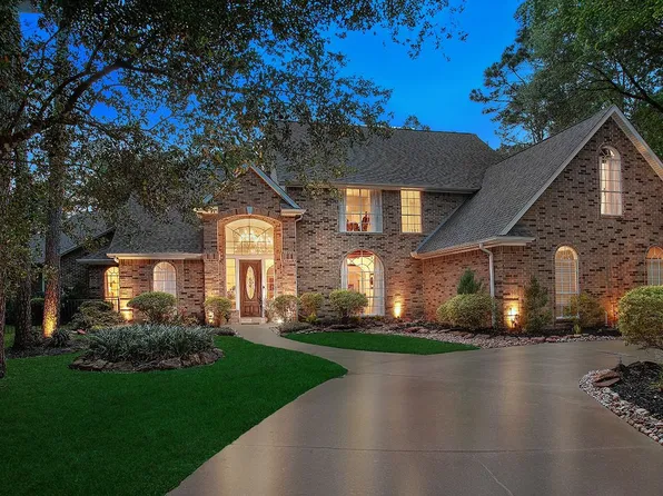 38 Southgate Dr, Spring, TX 77380