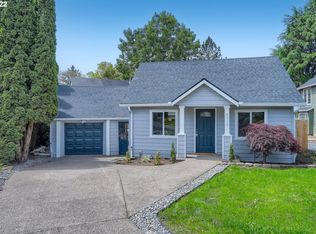 8610 SW Milon Ln, Portland, OR 97225