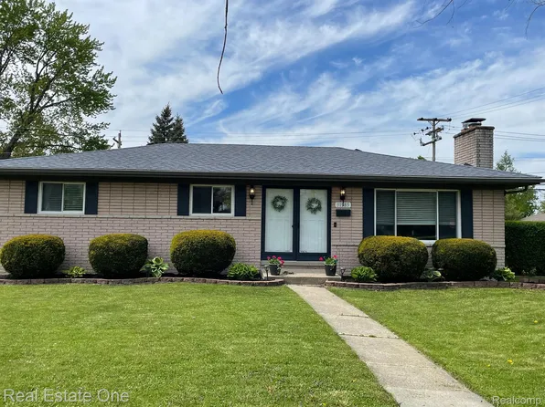 31585 Morgan Dr, Warren, MI 48088