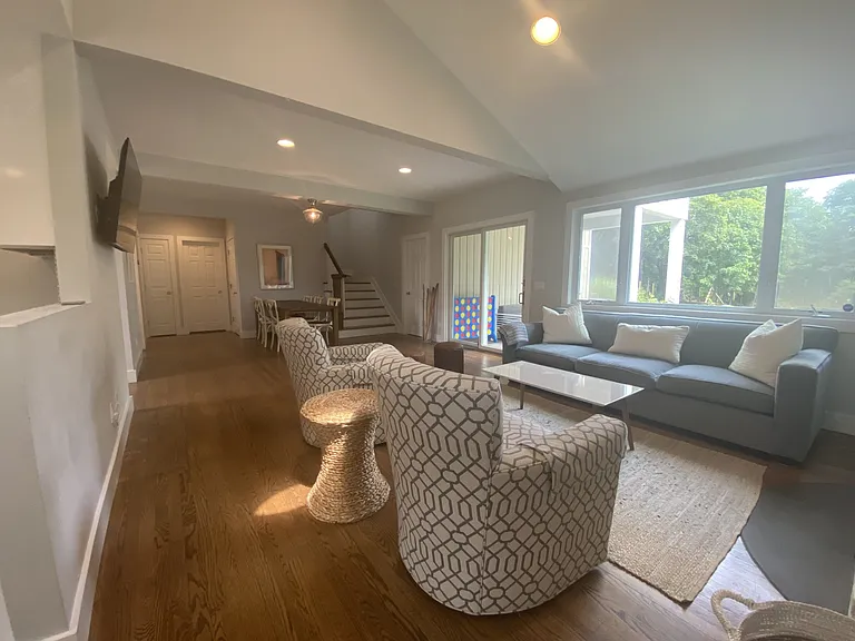 19 W End Ave — Photo 3