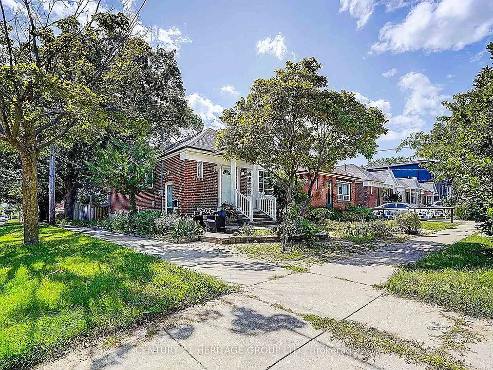 441 Rimilton Ave #MAIN FLOOR ONLY