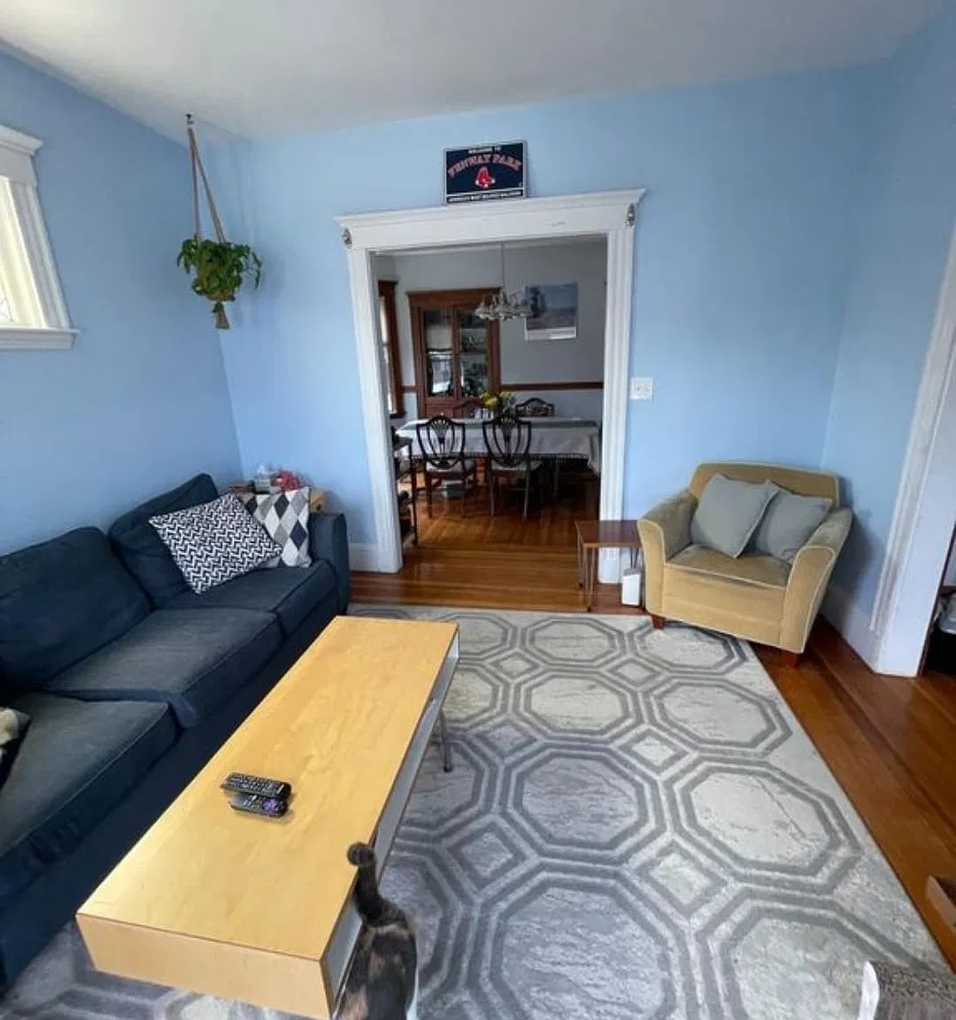 3 bed, 2050 sqft, $3,400 — Photo 1