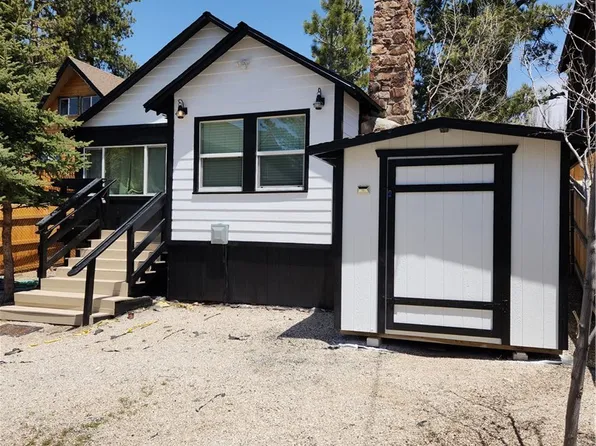 689 Daisy Ln, Big Bear Lake, CA 92315