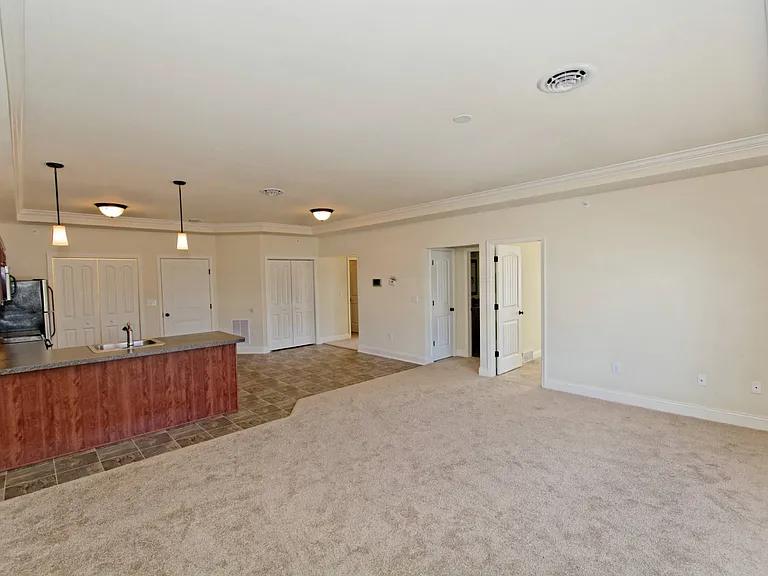 1727 Tower St #108 — Photo 8