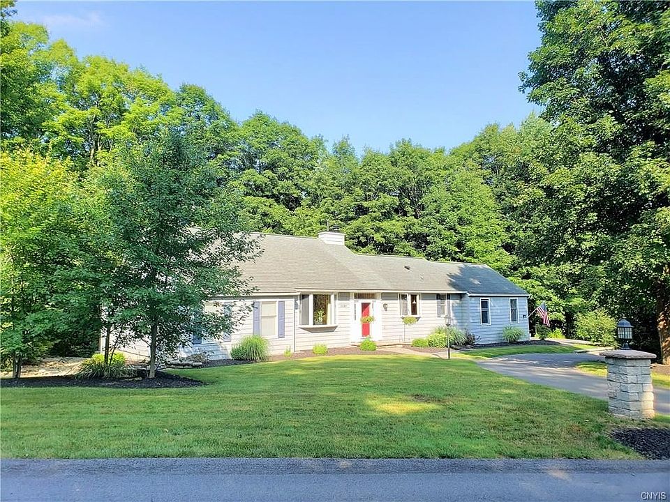 1st image of 8004 Summerview Dr