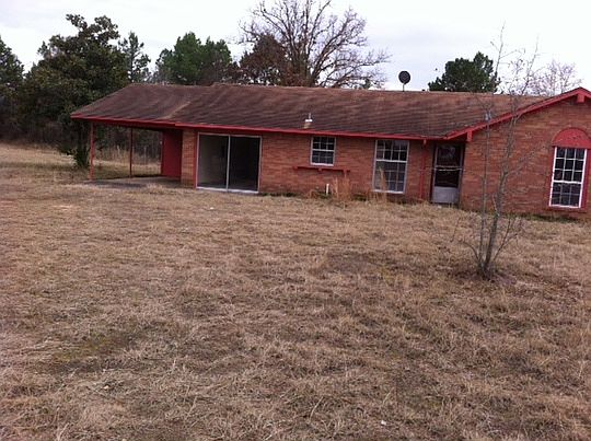 2nd image of 17080 State Highway 31 E
