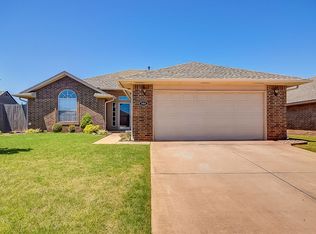 3404 Tecumseh Ridge Rd, Norman, OK 73069