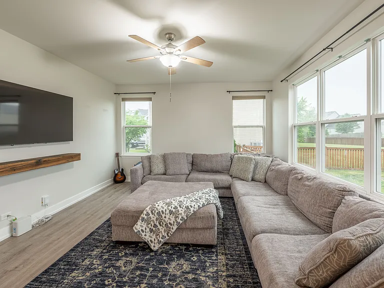 4333 Schofield Dr — Photo 7