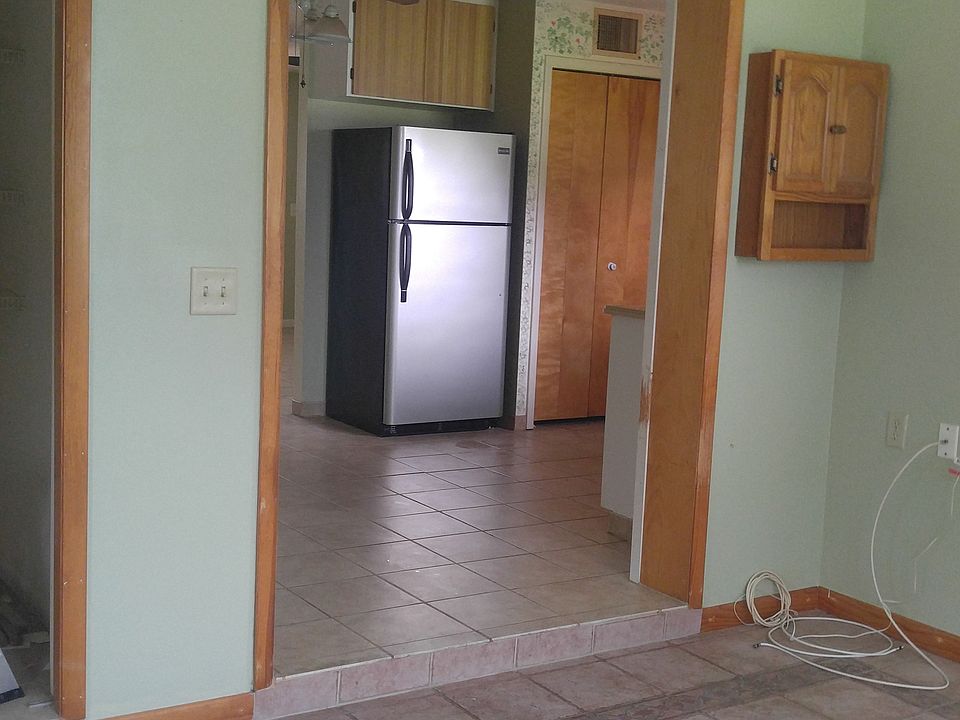 Four Seasons room look towards kitchen