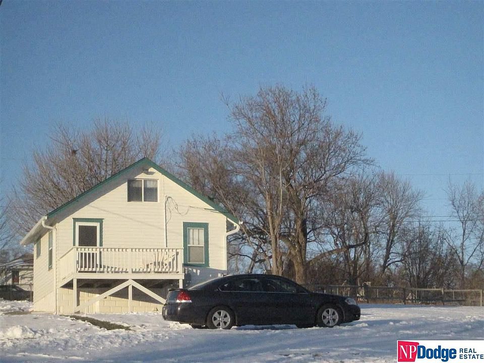1st image of 4967 Washington St