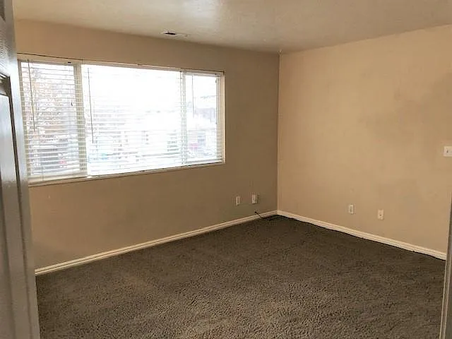 414 N 400 W #2 — Photo 7