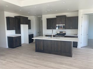 1555 W 470 N, Hurricane, UT 84737