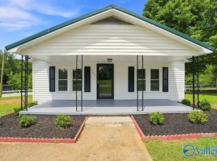 499 Hurricane Rd, New Market, AL 35761