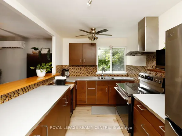 3060 Constitution Blvd #269, Mississauga, ON L4Y 3X8