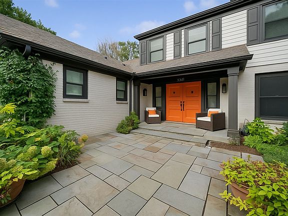 2nd image of 380 Sterling Rd