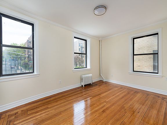 2nd image of 867 W 181st St APT 1I