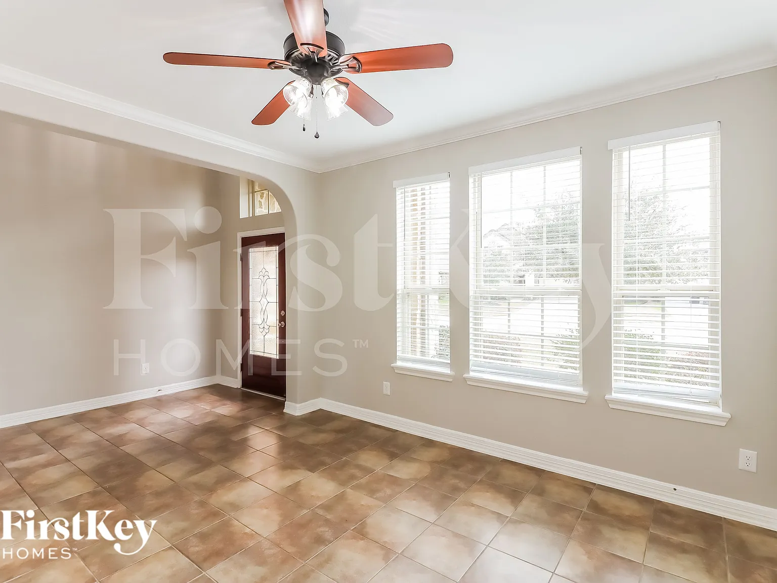 4 bed, 3.5 bath, 2699 sqft, $2,585 — Photo 3