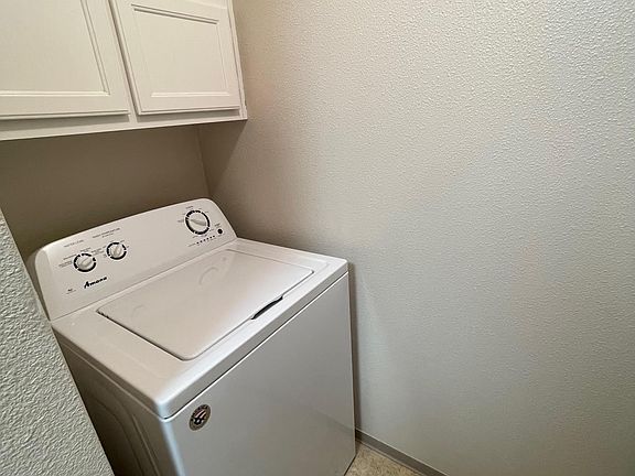 5th image of 5209 NE 34th St APT A3