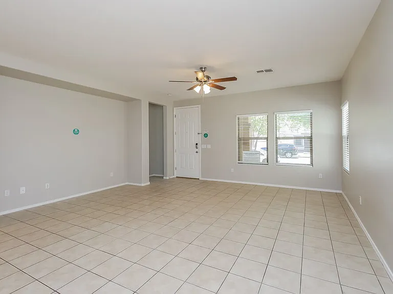 3829 E Kent Ave — Photo 4