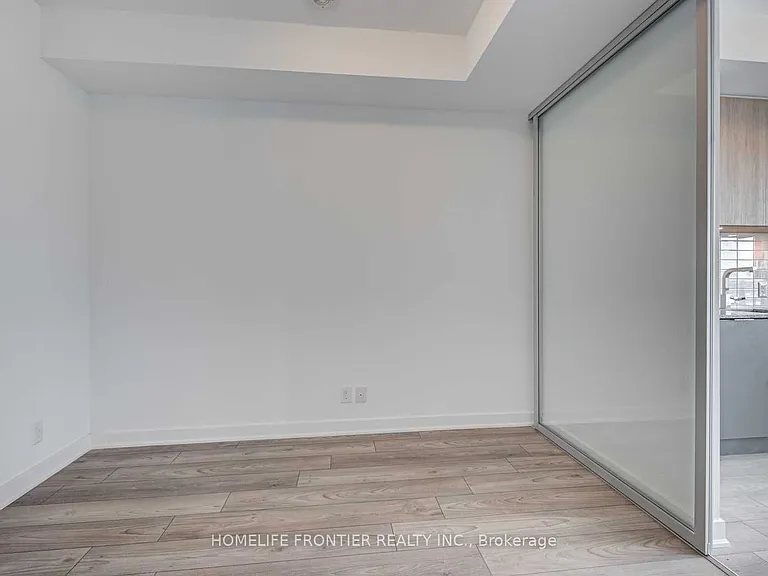 120 Parliament St #406 — Photo 10