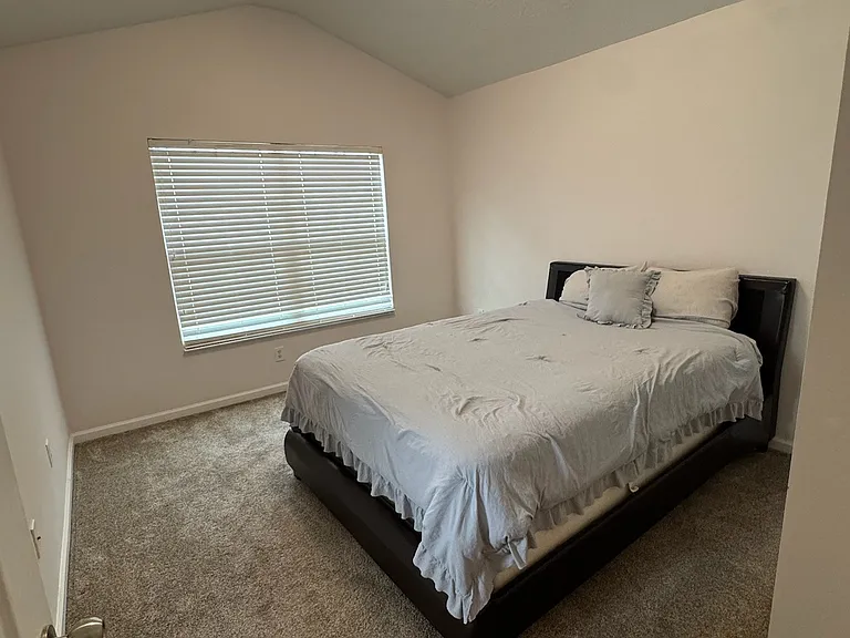 2518 Glenrise Pl #2518 — Photo 32