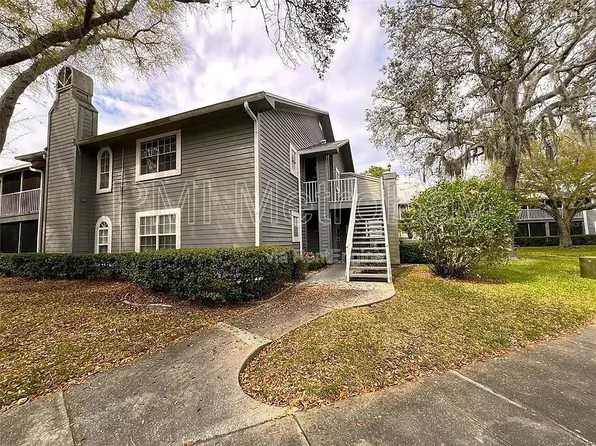 11830 Skylake Pl #12, Temple Terrace, FL 33617