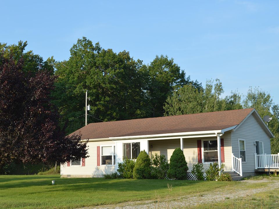 1st image of 240 Davis Rd